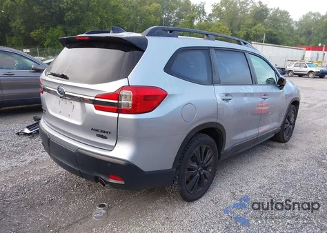 2022 Subaru Ascent Onyx Edition z USA, uszkodzony, nr VIN 4S4WMAJD4N3455151